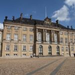 amalienborg-palace-954884_960_720